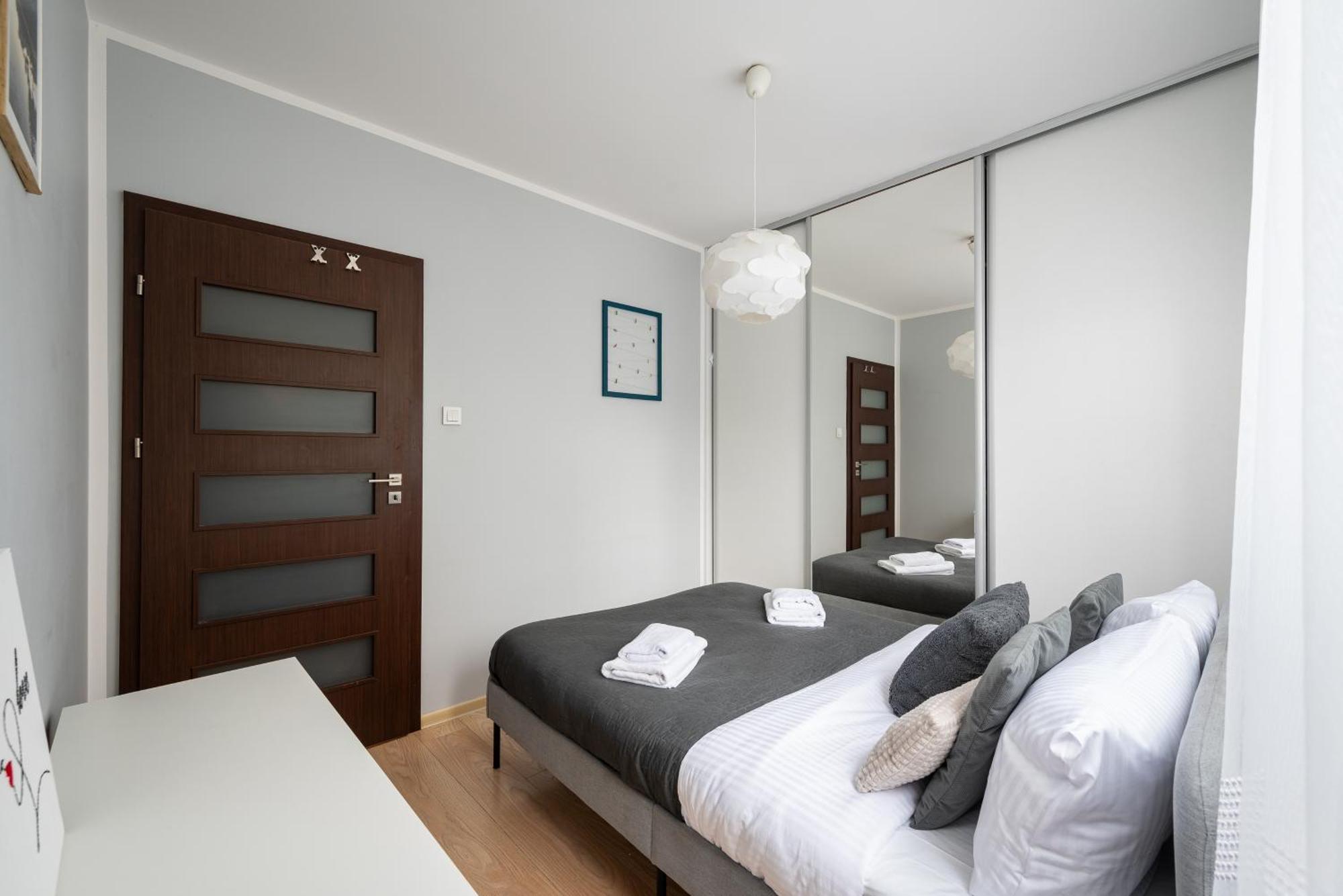 Aleja Krakowska Comfy Apartment Варшава Экстерьер фото