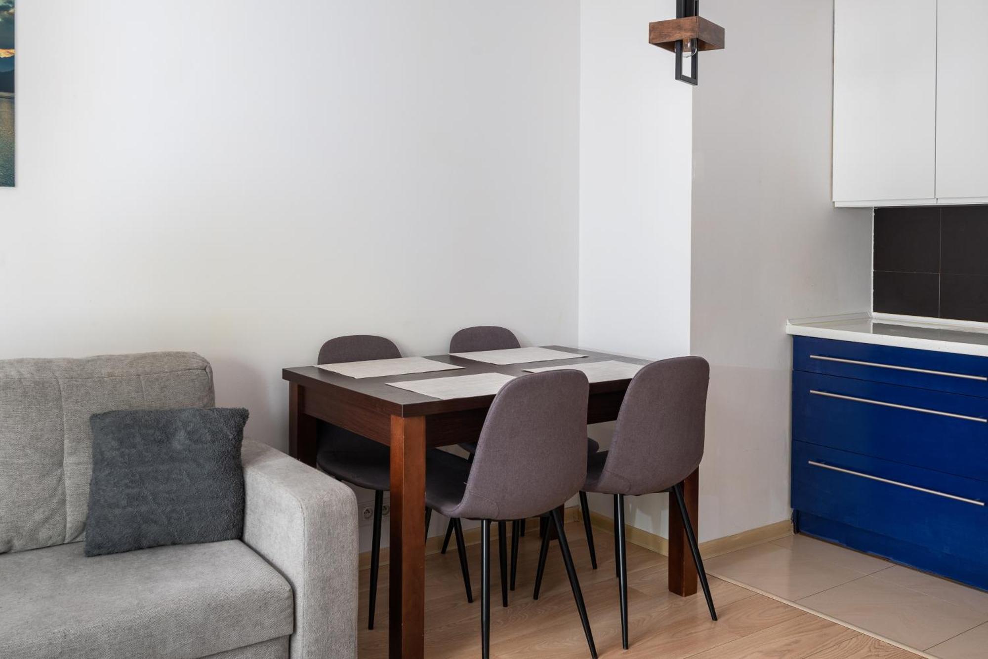 Aleja Krakowska Comfy Apartment Варшава Экстерьер фото